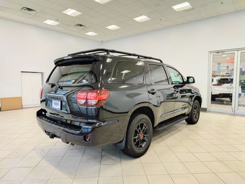 Used 2021 Toyota Sequoia TRD Pro AWD/4WD image 3