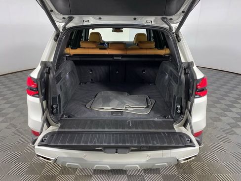 Certified 2024 BMW X5 xDrive40i w/ Parking Assistance Package AWD/4WD image 33