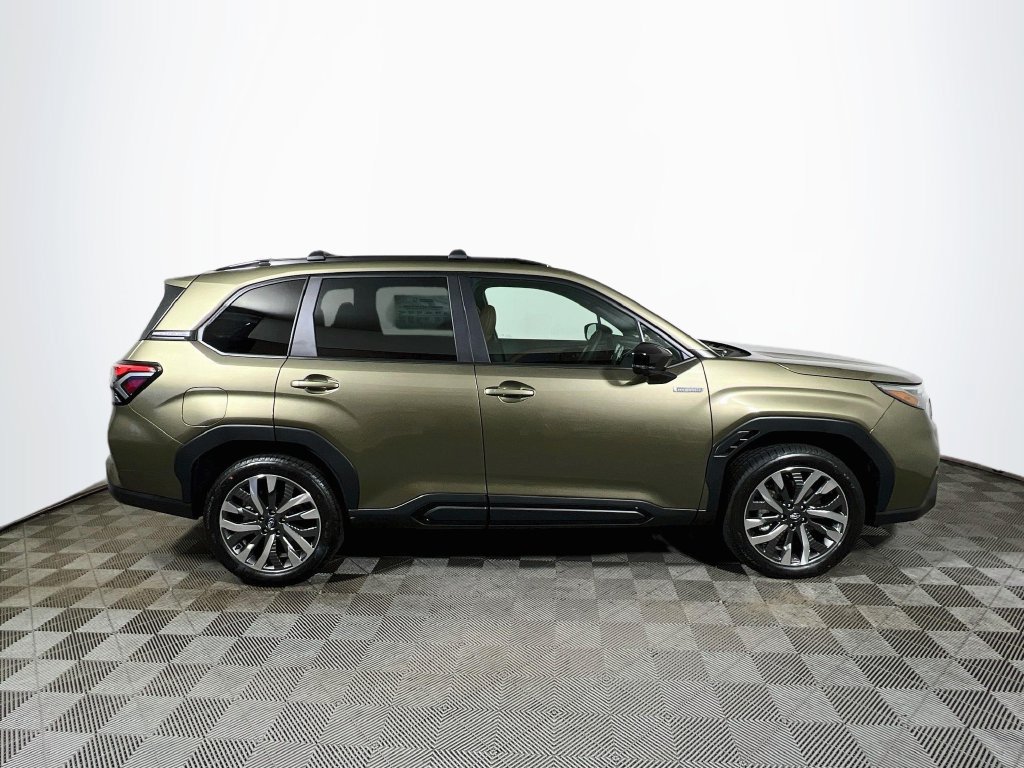 New 2026 Subaru Forester Touring AWD/4WD image 8