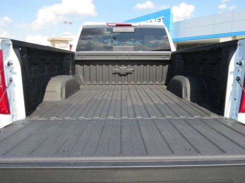 Certified 2026 Chevrolet Silverado 1500 LTZ w/ Z71 Off-Road Package AWD/4WD image 17