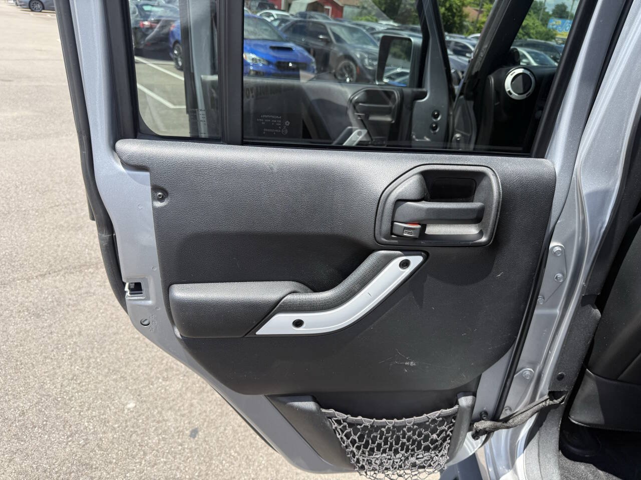 Used 2014 Jeep Wrangler Unlimited Sahara AWD/4WD image 19