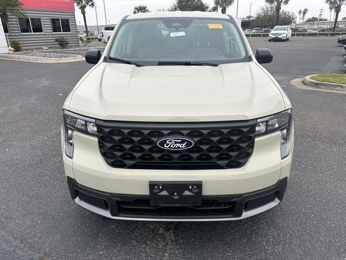 Used 2025 Ford Maverick XLT w/ Equipment Group 302A image 9