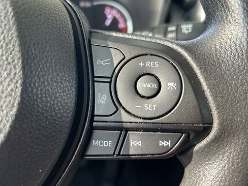 Used 2024 Toyota RAV4 XLE FWD image 19