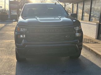 Used 2022 Chevrolet Silverado 1500 Custom w/ LPO, Dark Essentials Package video 2