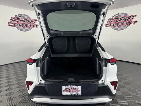 Used 2025 Buick Envista Preferred FWD image 27