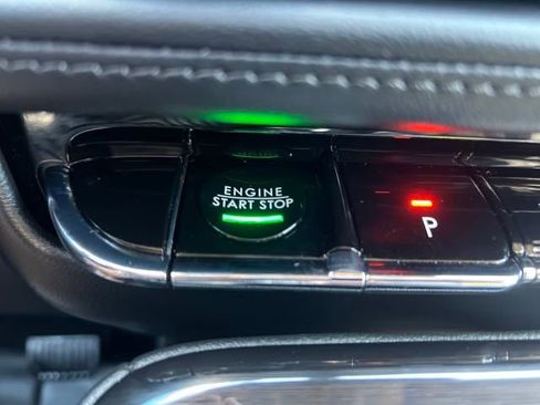 Used 2023 Lincoln Nautilus Reserve w/ Equipment Group 201A image 34