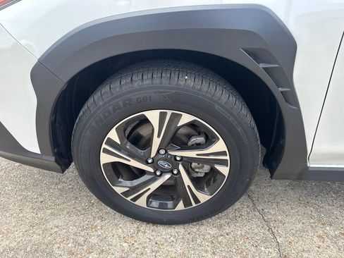 Used 2024 Subaru Crosstrek 2.0i Premium AWD/4WD image 24