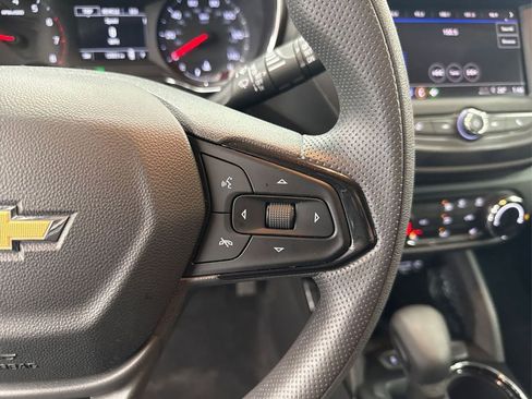 Used 2023 Chevrolet TrailBlazer LT image 25