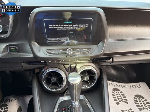 Used 2018 Chevrolet Camaro LT w/ Technology Package image 27