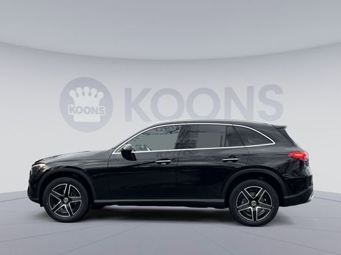 New 2026 Mercedes-Benz GLC 300 4MATIC image 2