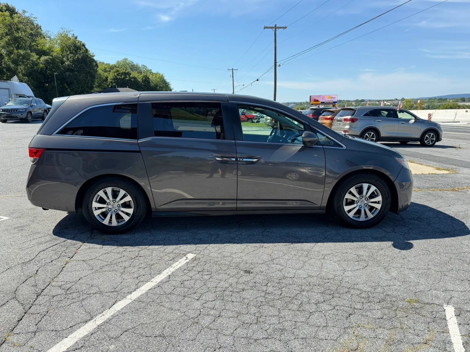 Used 2014 Honda Odyssey EX-L image 6