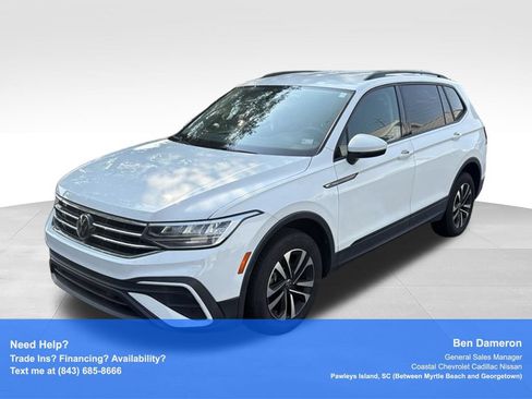 Used 2022 Volkswagen Tiguan S FWD image 1