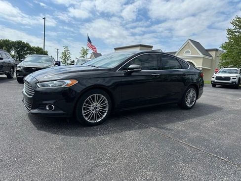 Used 2015 Ford Fusion SE w/ Equipment Group 202A FWD image 1