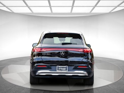 Certified 2023 Mercedes-Benz EQS 450+ SUV image 3