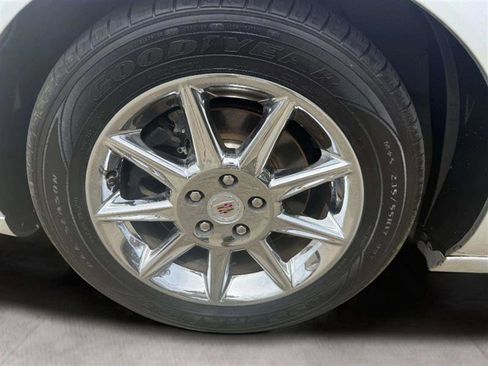 Used 2011 Cadillac DTS Luxury image 11