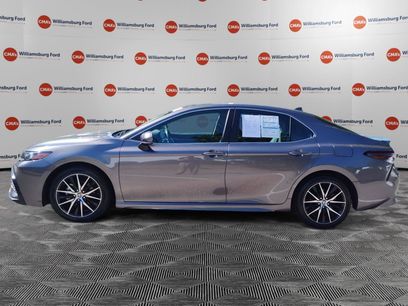 Used 2024 Toyota Camry SE w/ Cold Weather Package