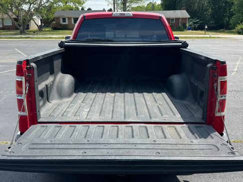 Used 2010 Ford F150 XLT RWD image 7