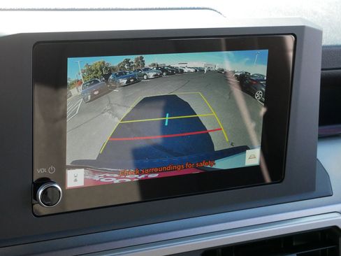 Certified 2025 Toyota 4Runner SR5 image 31