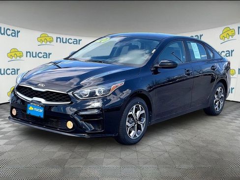 Used 2020 Kia Forte LXS FWD image 3