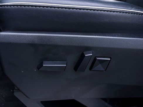 Used 2024 Tesla Cybertruck Cyberbeast AWD/4WD image 17