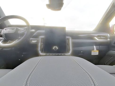 New 2026 GMC Yukon Elevation AWD/4WD image 28