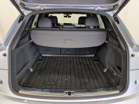 Used 2022 Audi SQ5 Premium Plus image 28