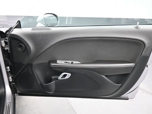 Used 2018 Dodge Challenger SXT w/ Super Sport Group (SS/T) image 32