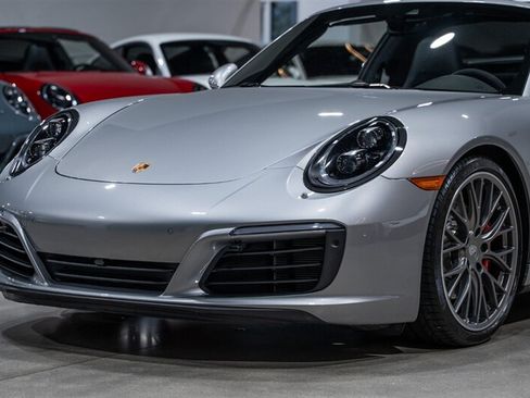 Used 2017 Porsche 911 Targa 4S AWD/4WD image 66