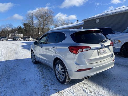 Used 2019 Buick Envision Premium w/ Driver Confidence Package image 3