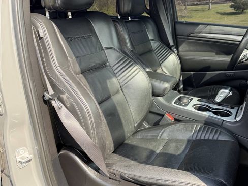 Used 2020 Jeep Grand Cherokee Trackhawk image 23