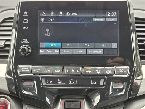 Used 2018 Honda Odyssey EX-L image 8
