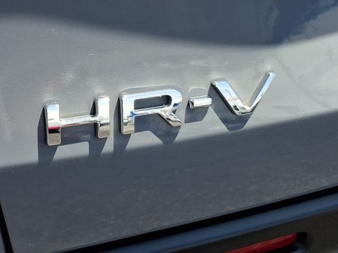 Used 2024 Honda HR-V Sport image 30