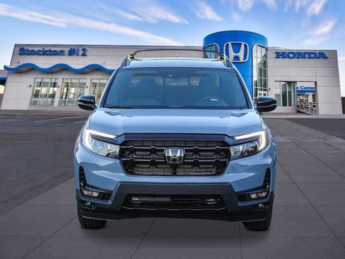 New 2026 Honda Ridgeline Black Edition image 6
