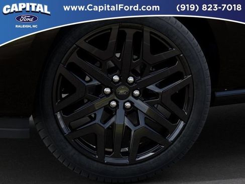 New 2027 Ford Expedition Platinum w/ Stealth Performance Package AWD/4WD image 19