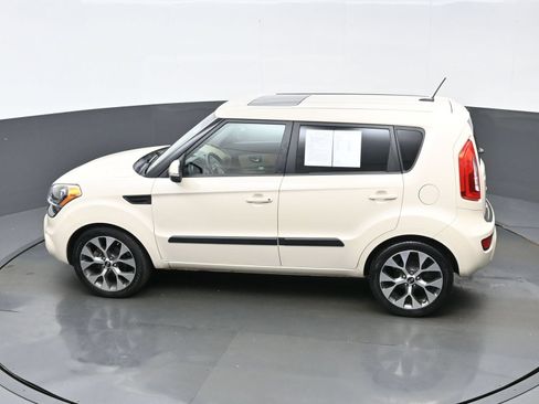 Used 2012 Kia Soul ! FWD image 37