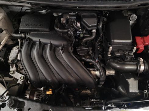 Used 2019 Nissan Versa S Plus FWD image 30