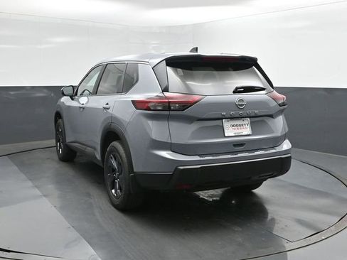New 2026 Nissan Rogue SV w/ Cold Weather Package image 5