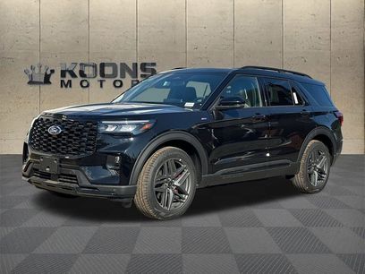 New 2025 Ford Explorer ST-Line w/ Premium Package