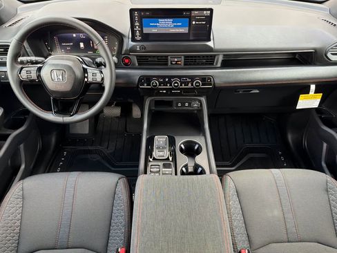 New 2026 Honda Pilot Sport image 3