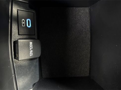 Used 2022 Toyota Corolla SE image 32