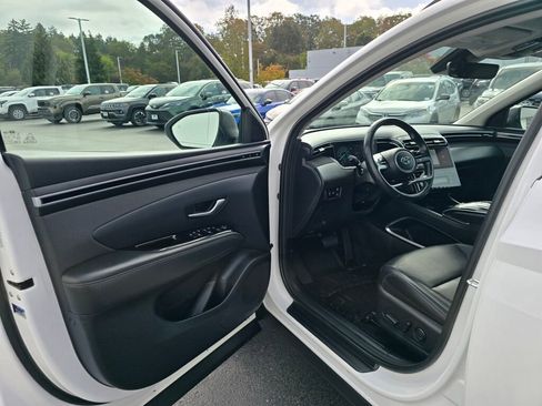 Used 2022 Hyundai Tucson Limited image 19