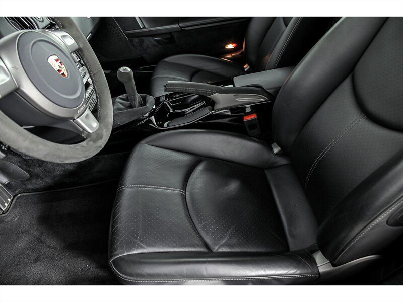 Used 2008 Porsche Cayman S RWD image 17