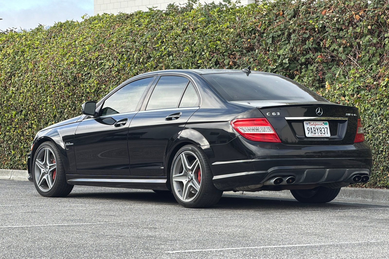 Used 2009 Mercedes-Benz C 63 AMG Sedan image 6