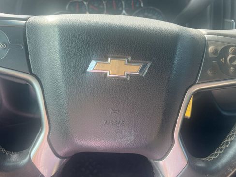 Used 2017 Chevrolet Silverado 1500 LT image 24