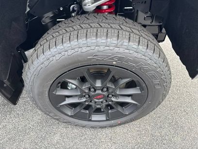 New 2026 Toyota Tundra Platinum w/ TRD Off-Road Package