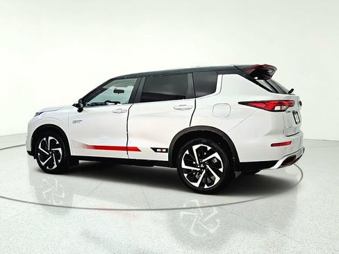 Used 2023 Mitsubishi Outlander Ralliart AWD/4WD image 5