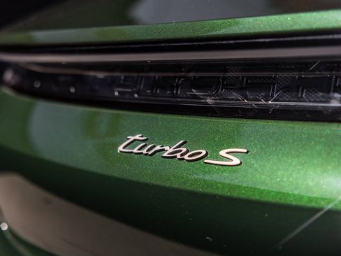 Certified 2025 Porsche Taycan Turbo S image 19