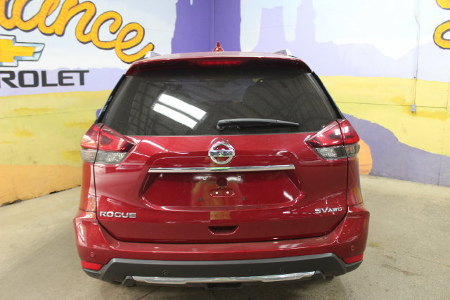 Used 2020 Nissan Rogue SV AWD/4WD image 4
