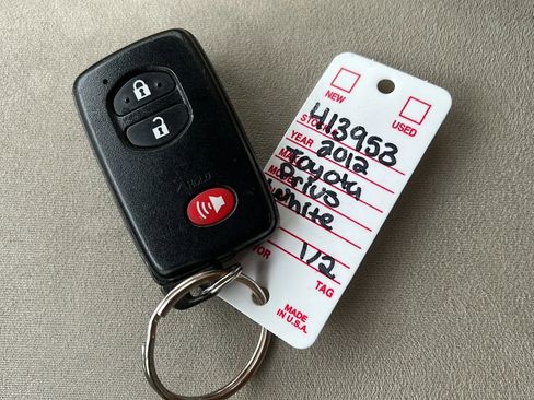 Used 2012 Toyota Prius Three image 42