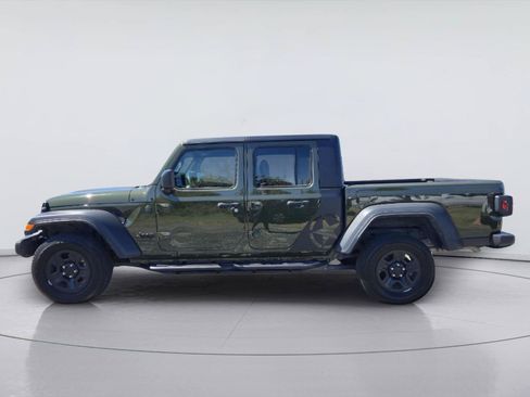 Used 2023 Jeep Gladiator Sport AWD/4WD image 2